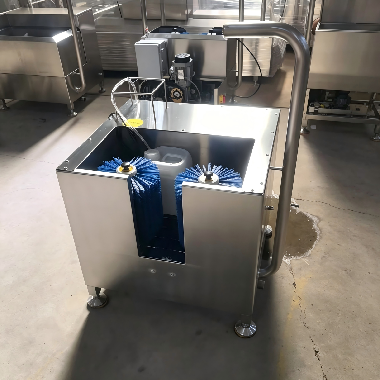 VIGISAN factory workshop for hygiene equipment